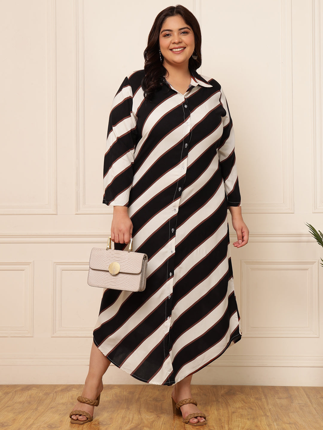 Women's Plus size black striped printed shirt Dress