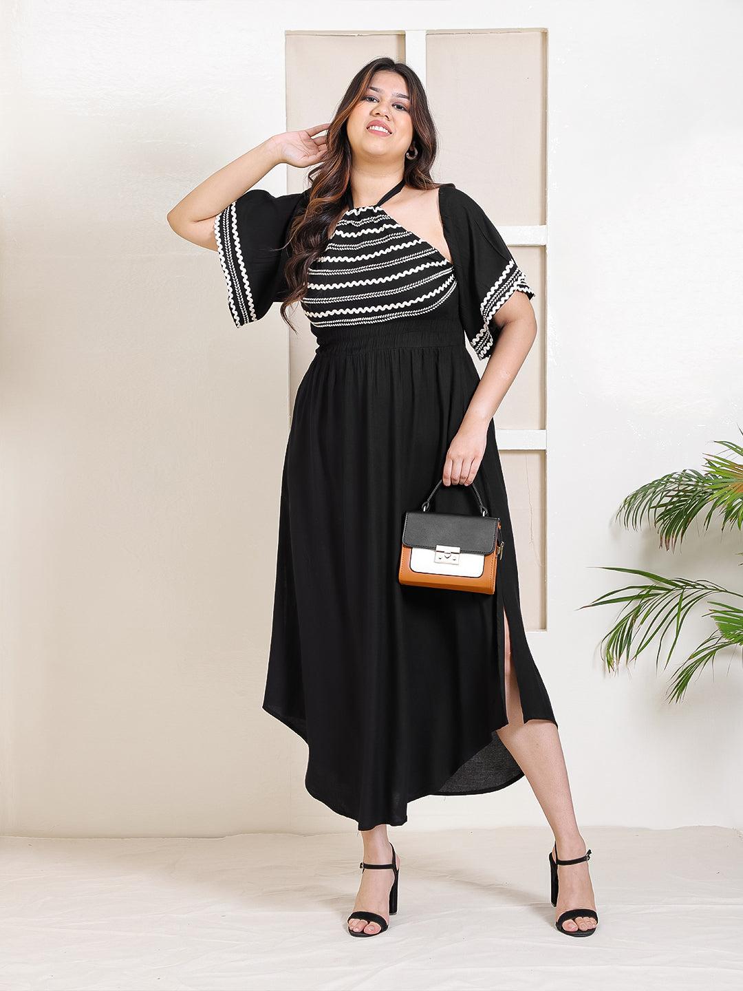 Women's Plus Size Black Halter Neck With Bell Sleeve Dress