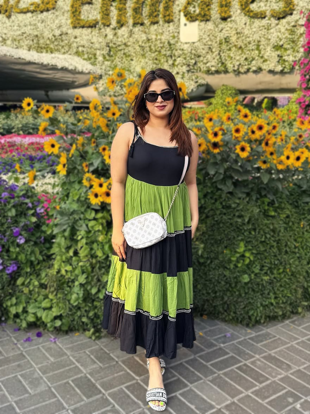 green emerald velvet dress Black And Lime Green Color Blocking Women'S Dress