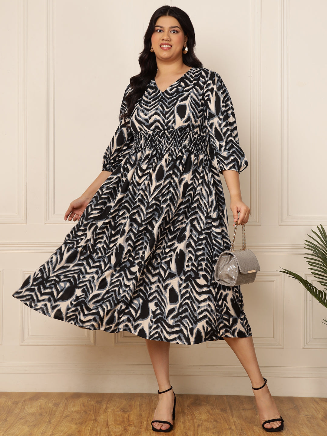 Women's Plus Size Animal Printed Flared Dress