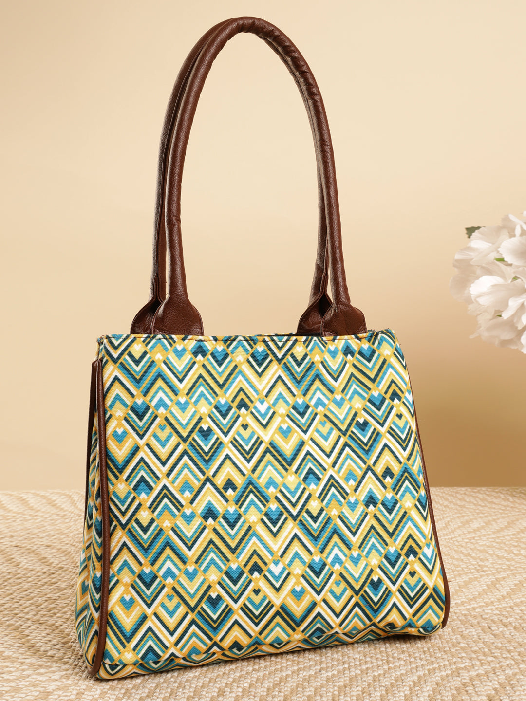 Geometric Print Hand Bag