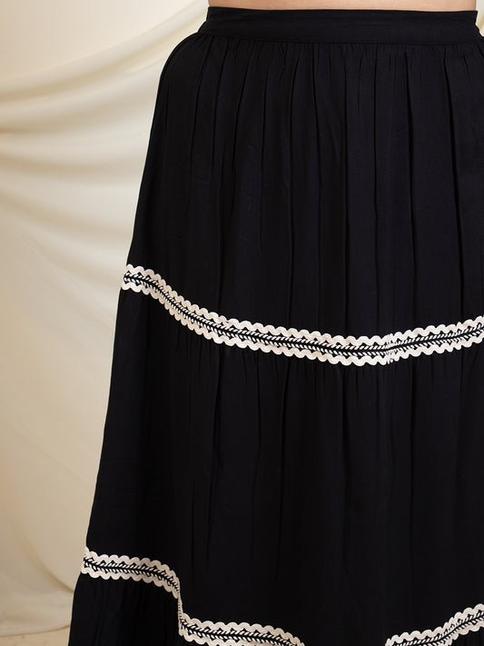 Plus Size Women's Black Tiered Skirt