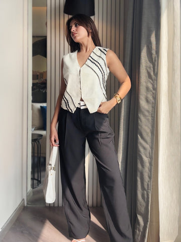 Off White Lace Detailed Women Waistcoat