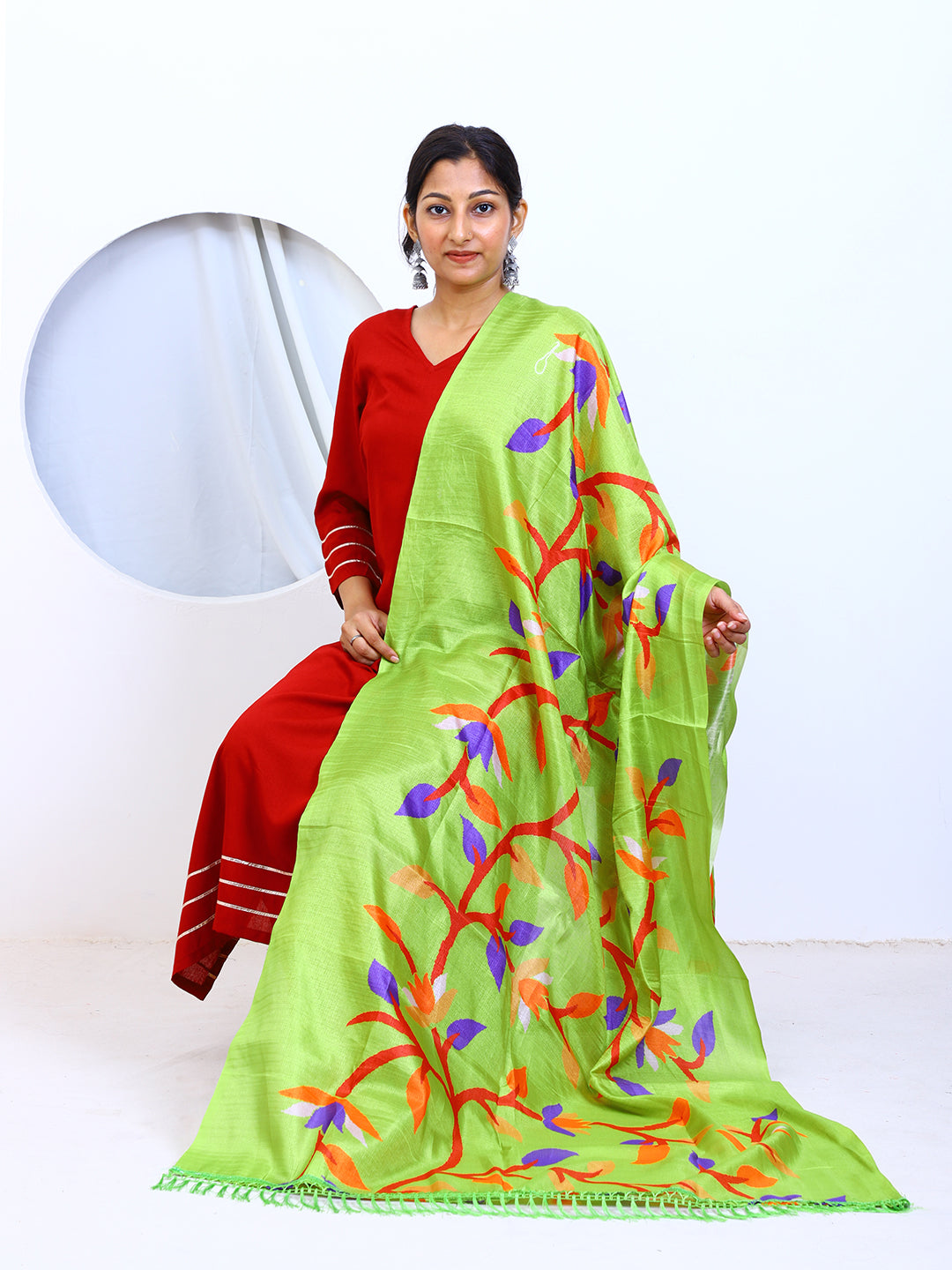 Women's Leaf Print Silk Blend Dupatta