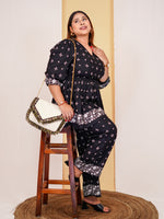 Women's Black Plus Size Floral V-Neck Cord Sets