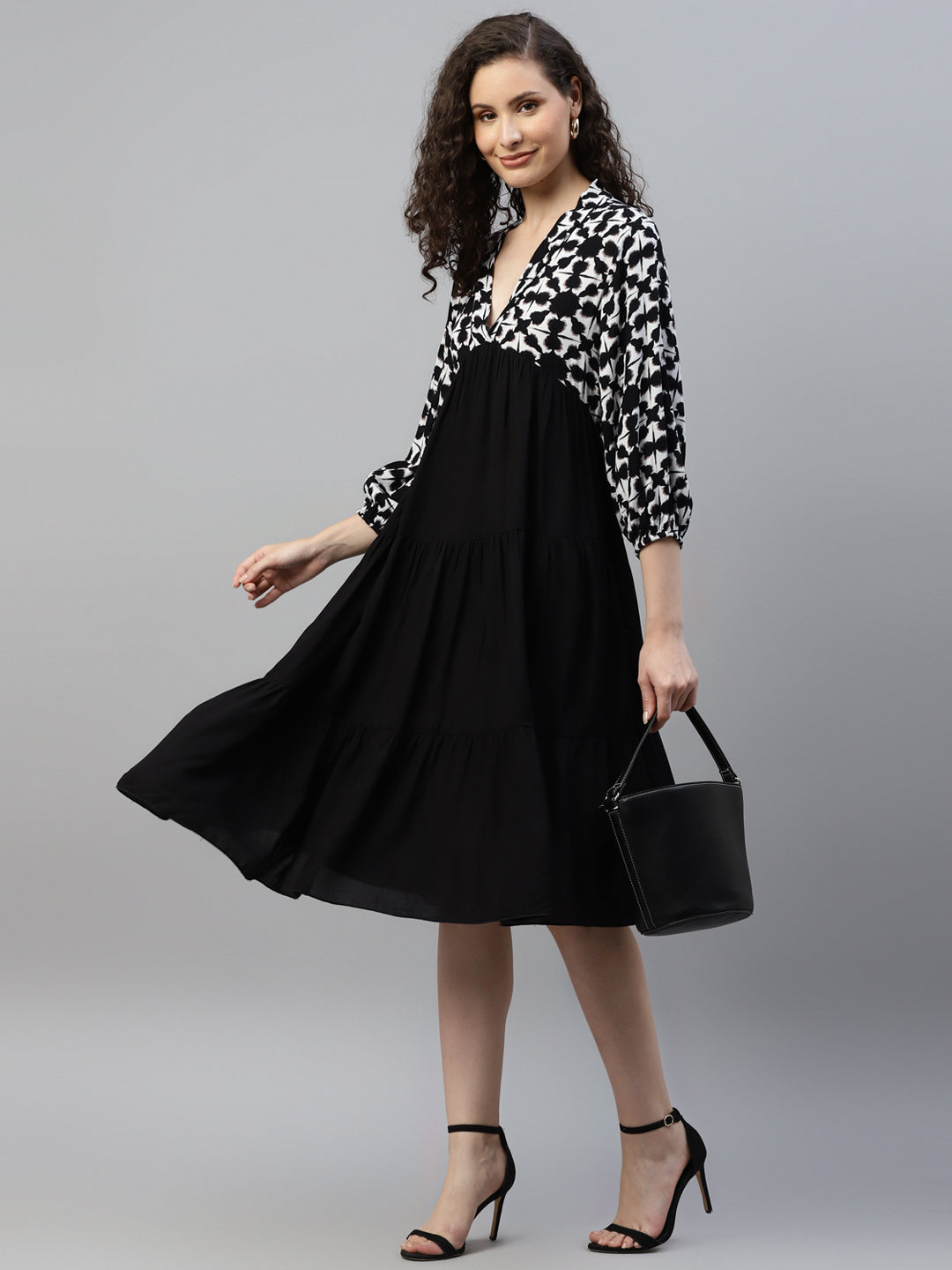 Geometrical Printed With Black Women's Tiered Dress