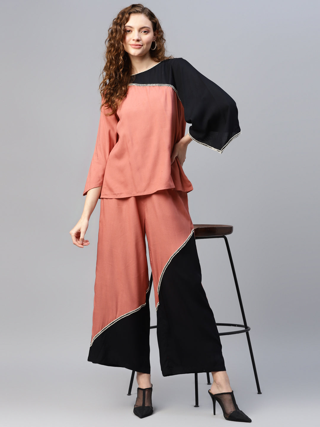 Powder pink colourblocked women co-ord sets
