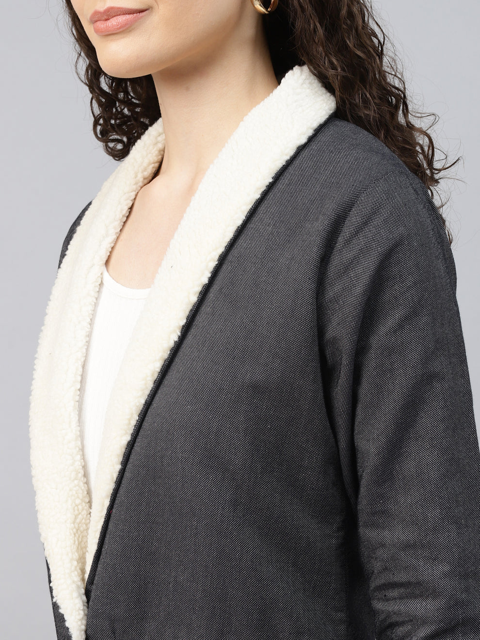 Grey Solid Furr Collared Blazer